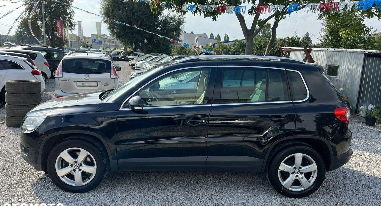 Volkswagen Tiguan cena 32900 przebieg: 272000, rok produkcji 2009 z Skawina małe 352